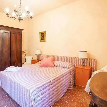 Exquisite In With Garden Villa *